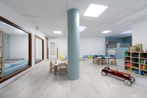 Agencement bureaux crèches locaux commerciaux