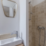 La douche après rénovation - appartement de 120m2 Paris 10è