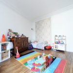 Une chambre d'enfant rénovée Appartement 125 m² Asnières sur Seine