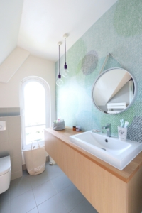Salle de bain refaite à neuf après travaux