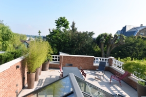 Terrasse et verrière