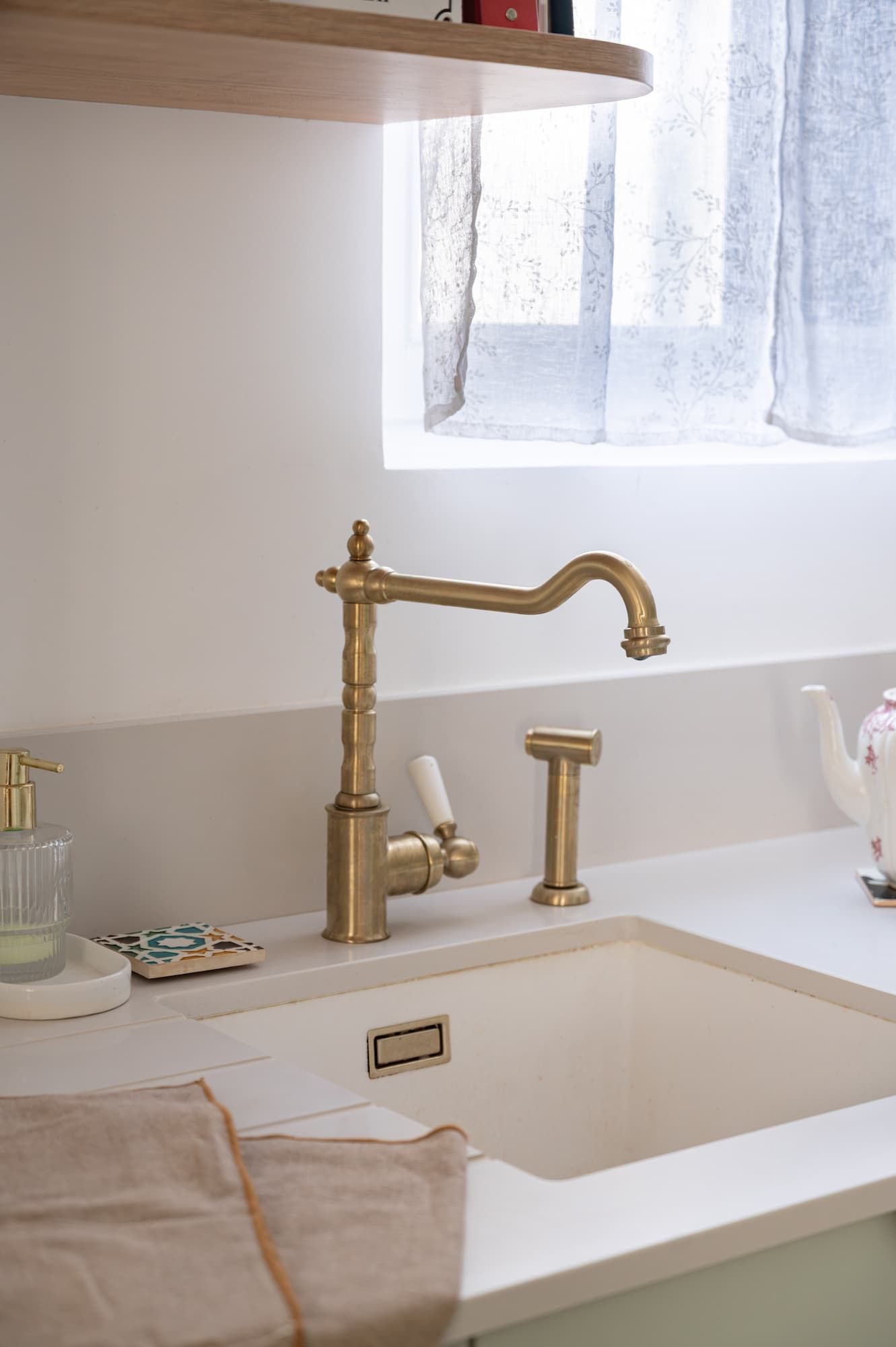 Détail robinet et évier Détail robinet et évier