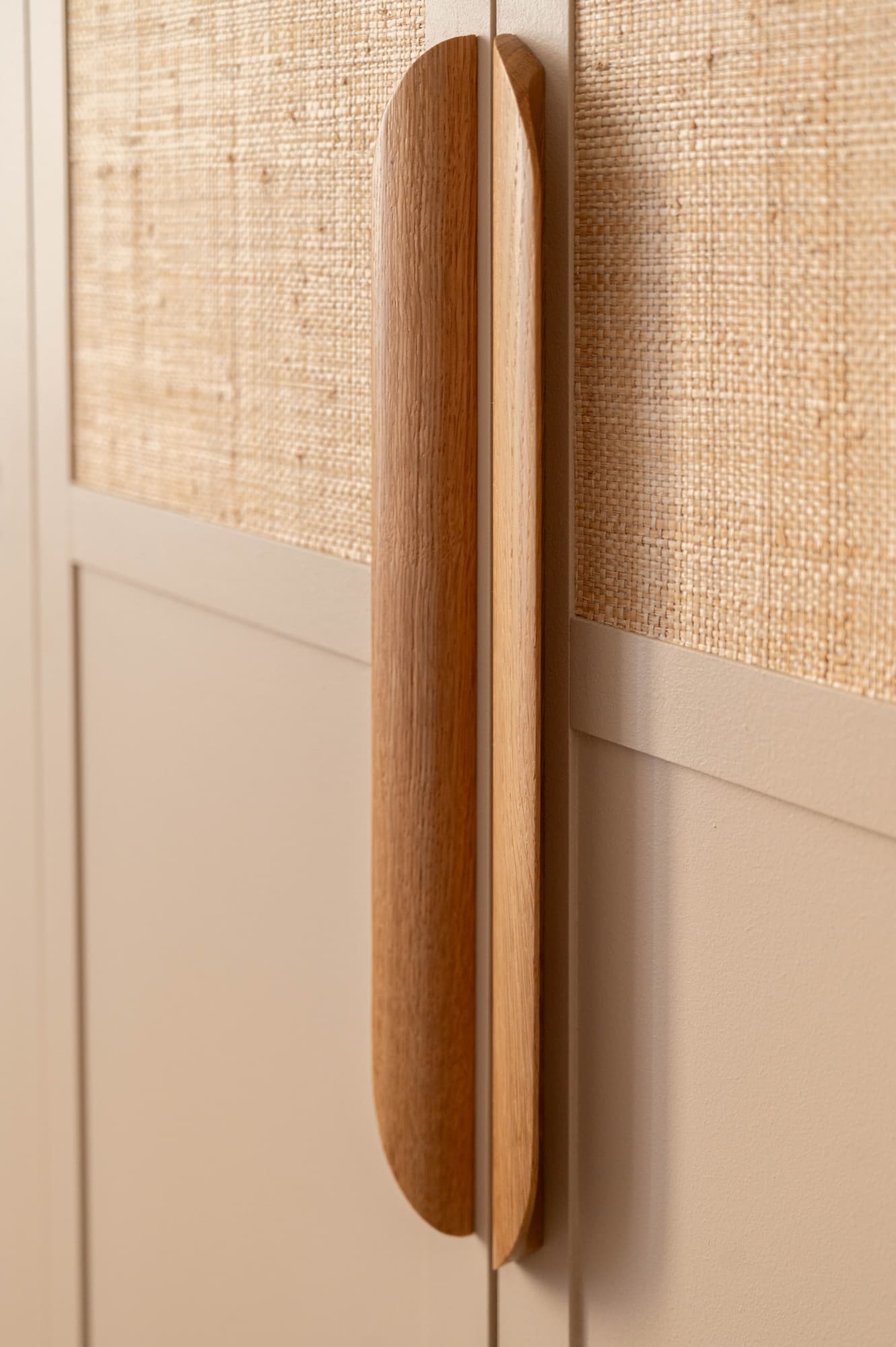 Détail des poignées de l’armoire Détail des poignées de l'armoire