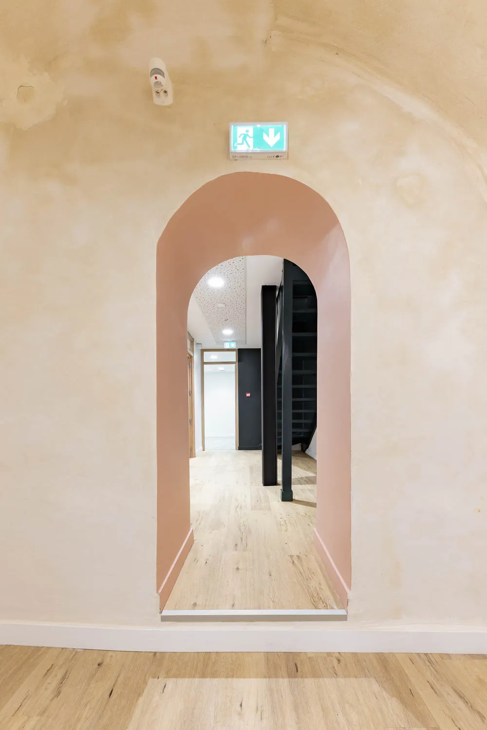 14-bureaux – sous sol – acces